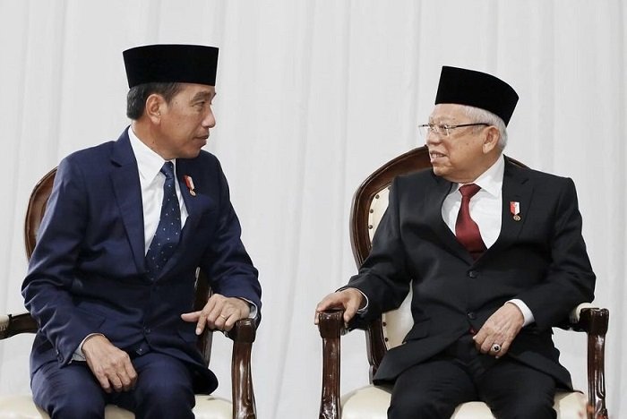 Presiden Joko Widodo bersama Wakil Presiden (Wapres) Ma'ruf Amin. (Instagram.com @kyai_marufamin)