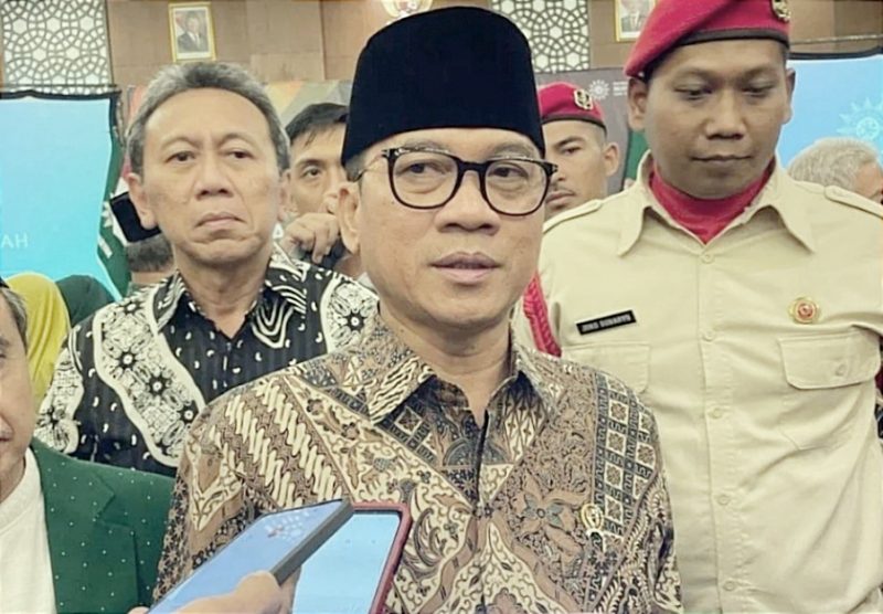 Mendes meminta jika ada pungutan liar pada proses rekrutmen tersebut agar segera dilaporkan ke polisi. Foto. Dok. Hallo.Id