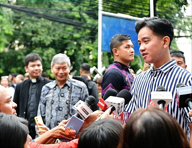 Wapres lakukan kunjungan ke sejumlah daerah guna memastikan perayaan Nataru berjalan aman dan lancar. Foto. Dok. Setwapres