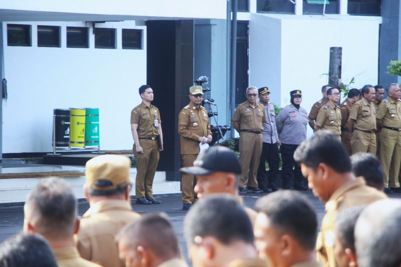 Dr. Imran juga menghaturkan terima kasih kepada seluruh masyarakat Kabupaten Subang, yang telah mendukung Kabupaten Subang menjadi 