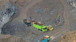 Pemprov Jawa Barat (Jabar) menutup lima lokasi tambang ilegal di Kecamatan Jalancagak dan Kasomalang, Kabupaten Subang. Minggu 19 Januari 2025.