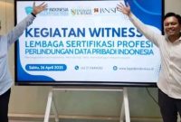 Muhammad Hanif Abiyyu Handana, seorang pemuda asal Indramayu, telah mengukir prestasi gemilang di dunia sertifikasi profesi Indonesia.