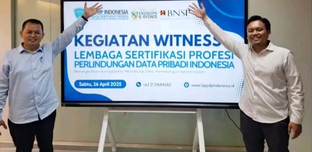 Muhammad Hanif Abiyyu Handana, seorang pemuda asal Indramayu, telah mengukir prestasi gemilang di dunia sertifikasi profesi Indonesia.