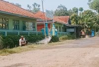 Tim Pelaksana Proyek Desa Tenajar Membantah Tuduhan Polusi Debu, Opal Pastikan Upaya Pencegahan Polusi Debu