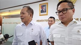 Wakil Menterian BUMN Kartika Wirjoatmodjo angkat bicara soal pinjaman yang dikucurkan oleh Himpunan Bank Milik Negara (Himbara) ke Koperasi Desa/Kelurahan (Kopdeskel) Merah Putih. 