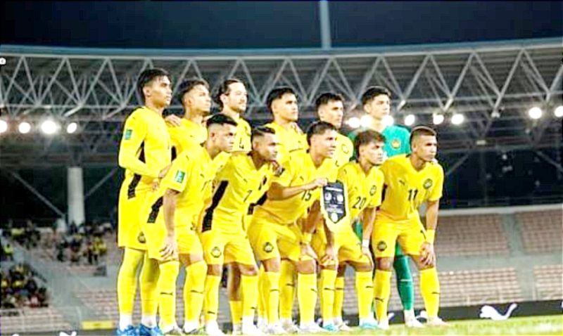 Anak asuhnya terus disorot secara negatif, Pelatih Timnas Malaysia Peter Cklamovski geram (Foto: Instagram/@malaysia_nt)