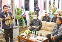 Bupati Subang, Reynaldy Putra Andita (Kang Rey), melakukan peninjauan di Puskesmas Sukarahayu untuk memastikan layanan kesehatan optimal