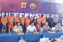 Direktorat Reserse Kriminal Umum Polda Jabar dan menetapkan 44 orang jadi tersangka.