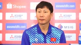 Pelatih Timnas Vietnam, Kim Sang-sik (tengah). (Dok. VFF)