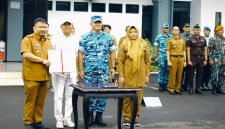 Bupati Subang menekankan bahwa pendidikan karakter harus menjadi tanggung jawab bersama antara pemerintah, keluarga, dan masyarakat, bukan hanya institusi sekolah. 