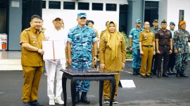 Bupati Subang menekankan bahwa pendidikan karakter harus menjadi tanggung jawab bersama antara pemerintah, keluarga, dan masyarakat, bukan hanya institusi sekolah. 