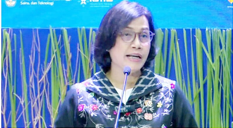 Menteri Keuangan Sri Mulyani telah memberi persetujuan pencairan gaji pokok PNS golongan I hingga IV yang akan dibayarkan serentak bersama tujuh jenis tunjangan tambahan.
