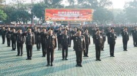 Peringati HUT RI Ke-80, Polda Jabar Gelar Upacara Bendera, 