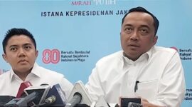 Menteri Sekretaris Negara (Mensesneg) Prasetyo Hadi saat memberikan keterangan pers di Kompleks Istana Kepresidenan, Jakarta, Kamis (21/8/2025). 