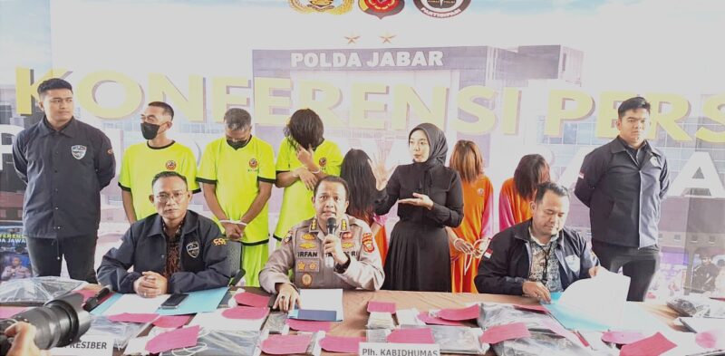 Direktorat Reserse Siber Polda Jawa Barat berhasil mengungkap praktik perjudian online