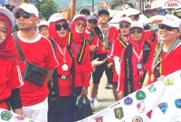 Karyawan bersama Pimpinan PT. Delta Jaya Group turut berpartisipasi dalam barisan Karnaval HUT RI ke-80