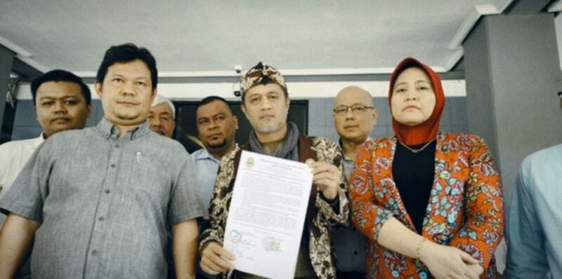 Foto. Dokumen kesepakatan dengan Pemprov Jabar pencabutan gugatan di PTUN