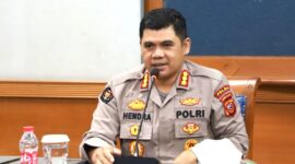 Kabid Humas Polda Jabar Kombes Pol. Hendra Rochmawan: Polisi lakukan penyelidikan penyebab ratusan siswa di Kabupaten Bandung Barat mengalami keracunan makanan MBG.