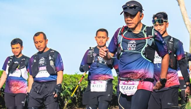 Kapolda Jawa Barat, Irjen Pol. Rudi Setiawan, ambil bagian dalam ajang olahraga lari lintas alam, Bandung Ultra Trail Run 42K Dayang Sumbi.