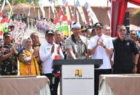 Menteri Koordinator Bidang Infrastruktur dan Pembangunan Kewilayahan, Agus Harimurti Yudhoyono (AHY), meresmikan Jalan Lingkar Utara Jatigede di Kabupaten Sumedang.