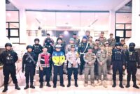 Polres Sumedang, bersama Pol PP melakukan pengamanan di Gedung DPRD Sumedang pada Selasa Malam (2/9)
