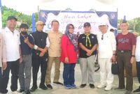 Foto. Kepala Sekolah SMPN 1 Tanjungsiang beserta Alumni angkatan 83 (Anggota DPRD Prov Jabar, Kadis Pendidikan Kab.Subang dan Dosen Politeknik Negeri Jember)
