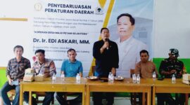 Anggota DPRD Jawa Barat, dari Partai Golongan Karya (Golkar) Dr. Ir. Edi Askari, M.M., melakukan sosialisasi Perda No 4/2018 tentang Perlindungan dan Pemberdayaan Petani. 