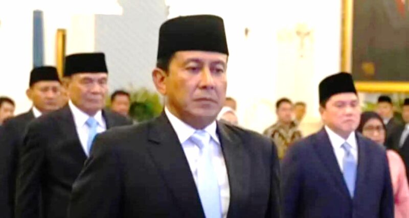 Presiden Prabowo Subianto menunjuk Komisaris Jenderal (Purn) Ahmad Dofiri sebagai penasihat khusus untuk melakukan reformasi total di institusi Polri.