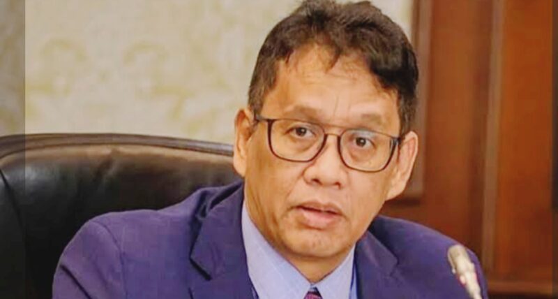 Menkeu Purbaya telah mengeluarkan kebijakan untuk memindahkan dana menganggur pemerintah di Bank Indonesia senilai Rp 200 triliun ke perbankan.