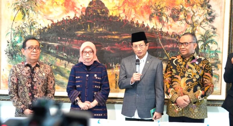 Pemerintah menetapkan 17 hari libur nasional dan delapan hari cuti bersama untuk 2026.