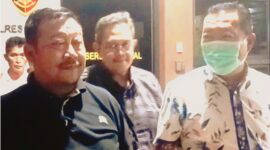 Setelah pemeriksaan, dr Maxi mengungkapkan bahwa proses berjalan cukup intensif, dengan sekitar 10 pertanyaan yang diajukan penyidik.