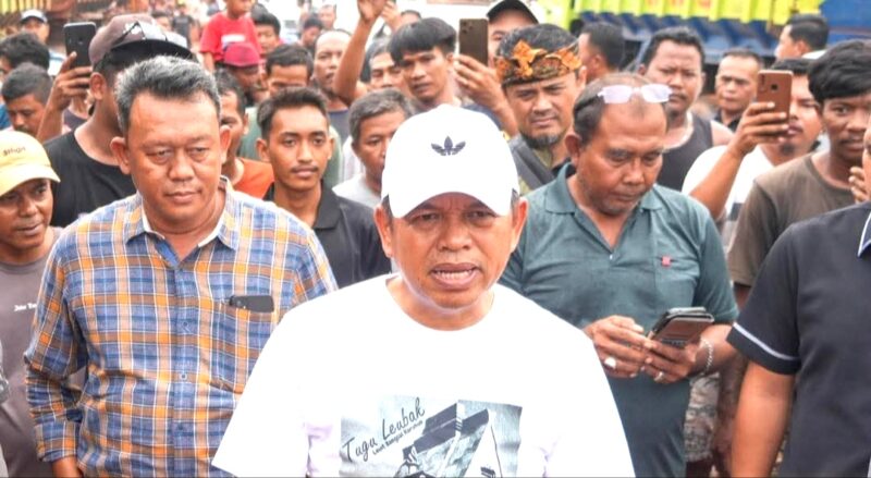 Selain fokus pada kompensasi, Dedi juga menegaskan pentingnya reformasi sistem pajak tambang di Jawa Barat. 