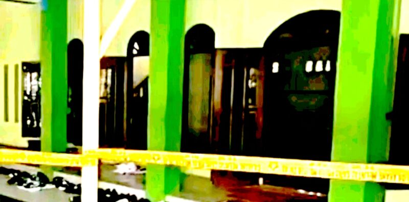 Ledakan yang terjadi di Masjid SMAN 72 Jakarta pada Jumat (7/11/2025) siang telah menyisakan banyak pertanyaan, terutama setelah beredarnya gambar senjata yang menyerupai AR-15.