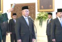 Arif Satria menggantikan posisi yang sebelumnya dijabat Laksana Tri Handoko yang sudah menjabat sejak 2021.