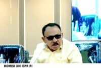 Anggota Komisi XIII DPR RI, Maruli Siahaan, menyatakan bahwa masyarakat tidak memiliki hak untuk menuntut penutupan PT Toba Pulp Lestari (TPL) tanpa bukti hukum yang kuat. 