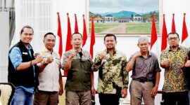 Kabupaten Sumedang, Jawa Barat, akan menjadi lokasi Kontes Ayam Pelung Nasional bertajuk “Mamajar Kasih” pada Minggu, 21 Desember 2025.