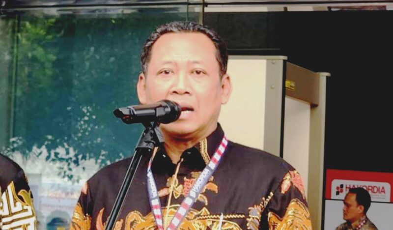 Wakil Ketua KPK Fitroh Rohcahyanto menegaskan bahwa operasi tangkap tangan (OTT) di Banten dan Hulu Sungai Utara (HSU), Kalimantan Selatan, berjalan tanpa adanya intervensi dari Kejaksaan Agung.