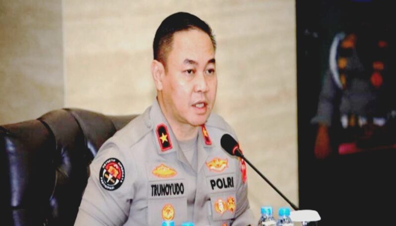 Karo Penmas Divisi Humas Polri, Brigjen Trunoyudo Wisnu Andiko: Kepolisian Republik Indonesia (Polri) memastikan akan melaksanakan aturan baru ini.