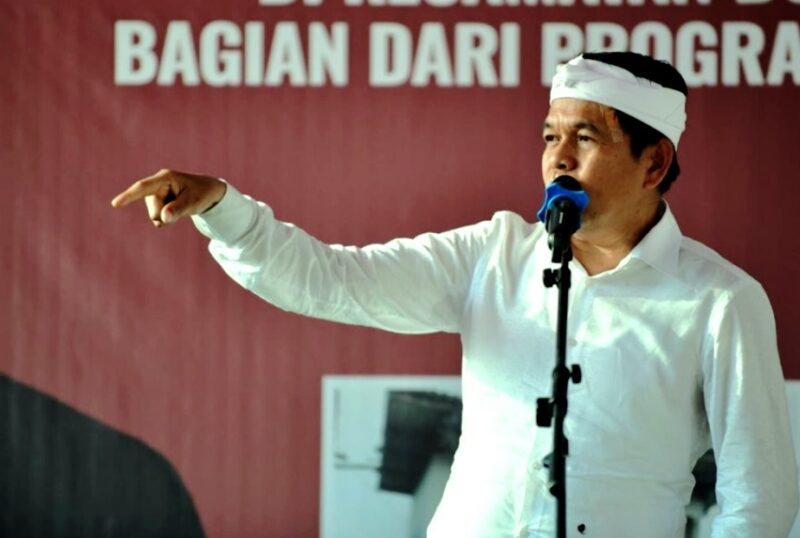 Gubernur Dedi Mulyadi memastikan ketersediaan dana dengan pemasukan kas daerah sekitar Rp2 triliun pada Januari 2026.