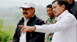 Bupati Sumedang H. Dony Ahmad Munir melakukan kunjungan ke Desa Haurkuning, Kecamatan Paseh.