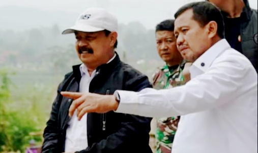 Bupati Sumedang H. Dony Ahmad Munir melakukan kunjungan ke Desa Haurkuning, Kecamatan Paseh.