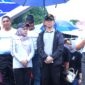 Sekretaris Daerah Kabupaten Subang, H. Asep Nuroni, membuka Fun Walk Bangunarta Sehat di Alun-alun Kabupaten Subang