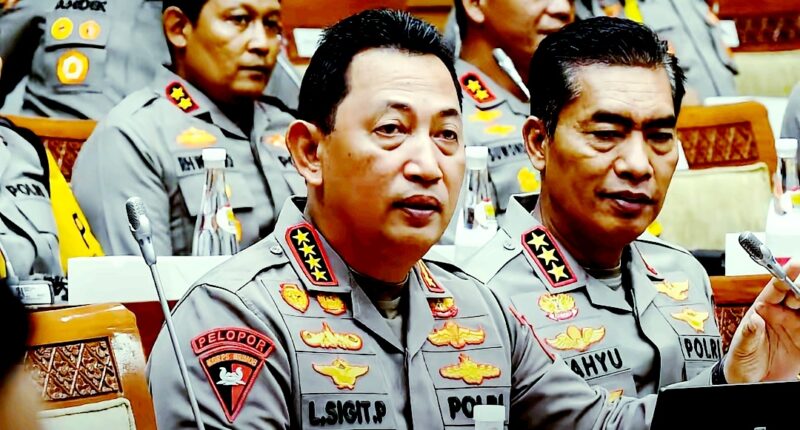 Dalam Rapat Kerja dengan Komisi III DPR RI, Listyo menjelaskan bahwa tugas utama Polri adalah melayani masyarakat dalam menjaga keamanan, ketertiban, dan memberikan pelayanan hukum.
