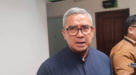 Wali Kota Bandung, Muhammad Farhan, mengumumkan bahwa Pemerintah Kota Bandung akan melakukan perbaikan dan perawatan di 17 ruas jalan wisata pada tahun 2026.