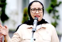 Wakil Kepala Badan Bidang Komunikasi dan Investigasi, Nanik S. Deyang, menjelaskan bahwa besaran anggaran Rp13.000 dan Rp15.000 tidak sepenuhnya digunakan untuk bahan baku makanan.