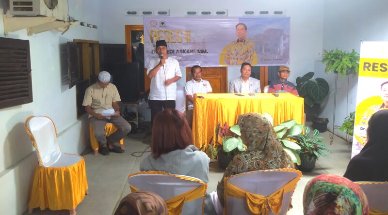 Agus Hendra,SE tokoh masyarakat RW 03, menyampaikan terima kasih atas kedatangan Edi Askari dan tim dalam kegiatan reses yang diadakan di RW 03.