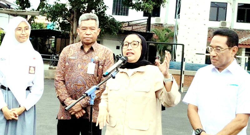 Wakil Kepala BGN, Nanik S. Deyang menegaskan langkah penghentian sementara dilakukan sebagai bagian dari mekanisme pengendalian mutu yang tidak bisa ditawar. 