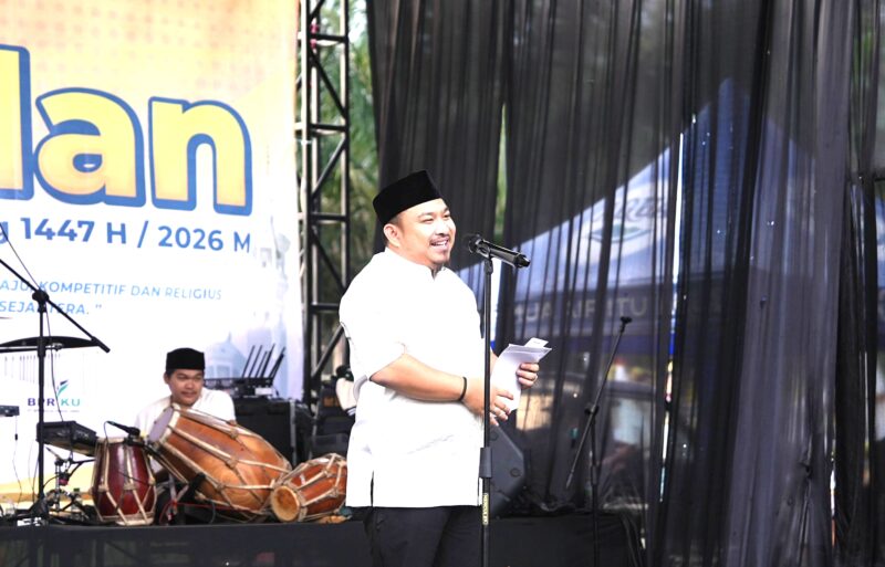 Selain Infrastruktur komitmen utama Bupati Subang yaitu peningkatan pelayanan kesehatan melalui rencana pembangunan dua rumah sakit sekaligus di wilayah utara (Pantura) dan selatan Kabupaten Subang.