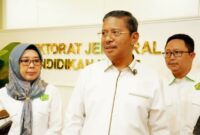 Direktur Jenderal Pendidikan Islam, Amien Suyitno, menyatakan lembaga RA dan madrasah yang telah menuntaskan persyaratan administratif sudah dapat menerima dana BOP dan BOS.