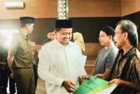 Bupati Sumedang Dony Ahmad Munir didampingi Wakil Bupati M. Fajar Aldila dalam rangkaian peringatan Nuzulul Quran 1447 Hijriah dan Silaturahmi Alim Ulama Tahun 2026.